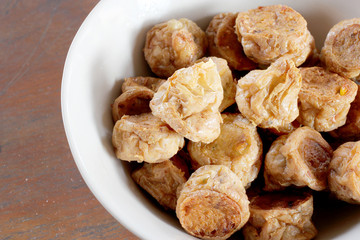 Jock fried chicken for a snack ready to serve.