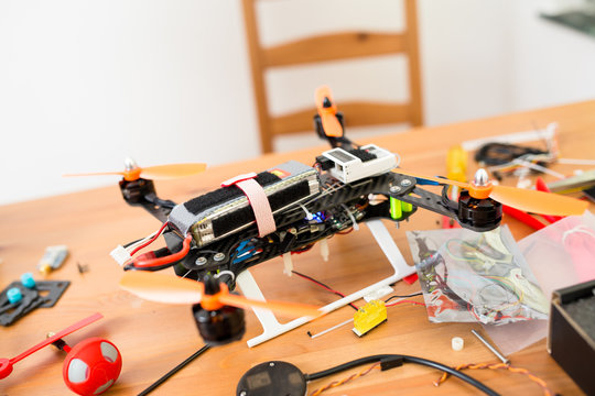 Flying Drone building