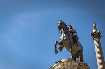 The equestrian statue of Charles I in Charing Cross, London, UK is a work by the French sculptor Hubert Le Sueur, cast around 1633. The first Renaissance-style horseback statue in England. - obrazy, fototapety, plakaty