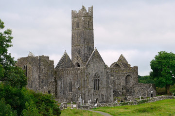 Fototapeta na wymiar Abbey ruins, Quin, Ireland