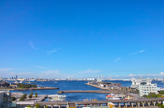 横浜港と大桟橋