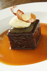 sticky toffee pudding