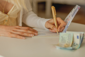 Signing a cheque