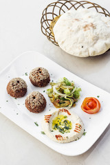 falafel hummus houmus starter snack food mezze platter