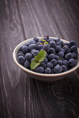 Fresh blueberries in bowl