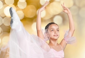 Ballet dancer. © BillionPhotos.com