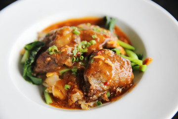 stir fried instant noodle with Pork ribs