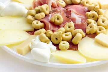 Mozzarella and cheese from Puglia