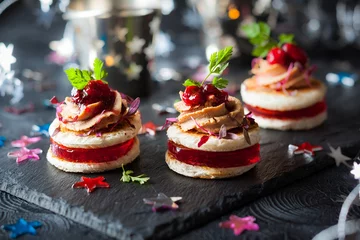 Raamstickers Foie gras and cranberry chutney © Svetlana Kolpakova
