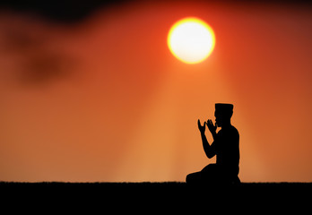  islamic  boy prayjng