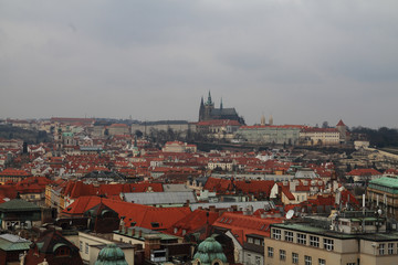 Fototapeta na wymiar Prague castle from town hall