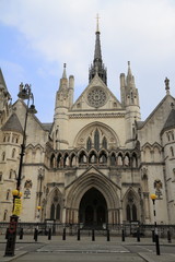 Fototapeta na wymiar The Royal Courts of Justice in London.