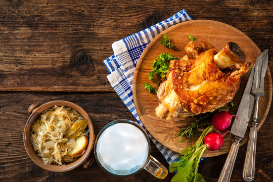 Pork knuckle with beer and sauerkraut