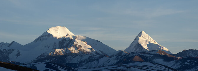 The Everest viewed from Tibet