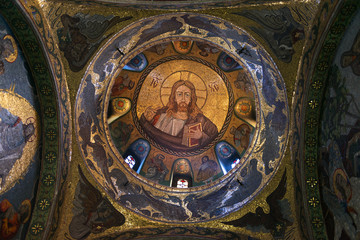 Fototapeta na wymiar Interior mosaics of Svete Petke Church by Kalemegdan Fortress, Belgrade