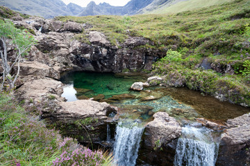 Naklejka na ściany i meble The Fairy Pools, Isola di Skye, Scozia