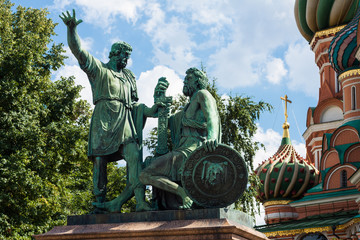 Fototapeta na wymiar Monument to Minin and Pozharsky in St. Basil's Cathedral of Krem