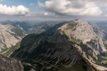 Fototapeta premium The valley of Grosser Ahornboden from Lampsenspitze in Tyrol Austria