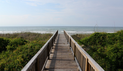 Fototapeta na wymiar Atlantic Ocean view over a boardwalk