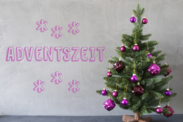 Christmas Tree, Cement Wall, Adventszeit Means Advent Seasons