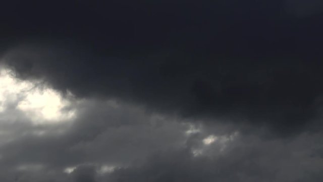 4K・迫る暗雲-2・タイムラプス_3-563