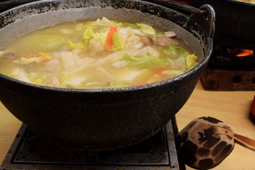 山梨県郷土料理　ほうとう