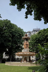 Obraz premium Fontaine Louvois. Square Louvois, Paris