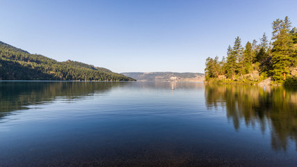 Fototapeta na wymiar Kalamalka Lake in British Columbia