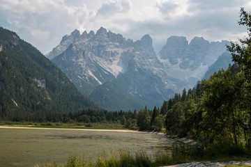 Naklejka na ściany i meble Lago di Landro, Dürrensee, Val di Landro, Dobbiaco, Bolzano, Trentino Alto Adige, Italia