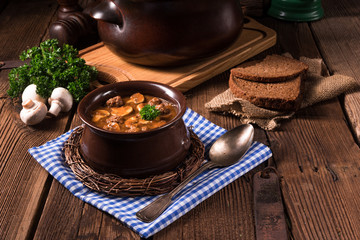 True North German mock turtle soup with mushrooms