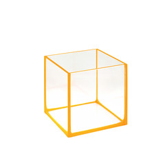 Empty water tank (aquarium)