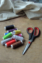 Colored thread and scissors