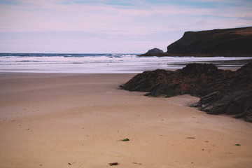 Early morning view over the beach at Polzeath Vintage Retro Filt
