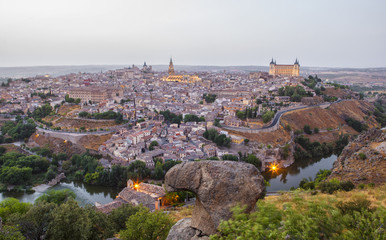 Fototapeta na wymiar Old town cityscape at twilight, Toledo, Spain