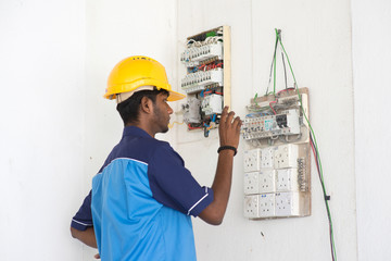 indian male electrician