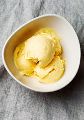 Obraz na płótnie Canvas homemade peach and sour cream ice cream