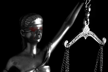 Obraz premium Bloody tear of Themis