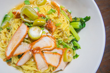 noodle red pork