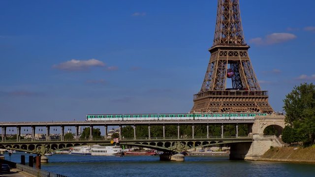 Paris metro crossing Pont de Bir-Hakeim, Paris, France