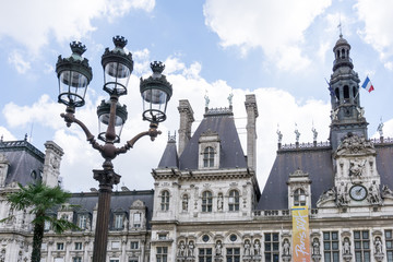 Fototapeta na wymiar PARIS, FRANCE - July 31 : Tourists on foot Graben Street view ar