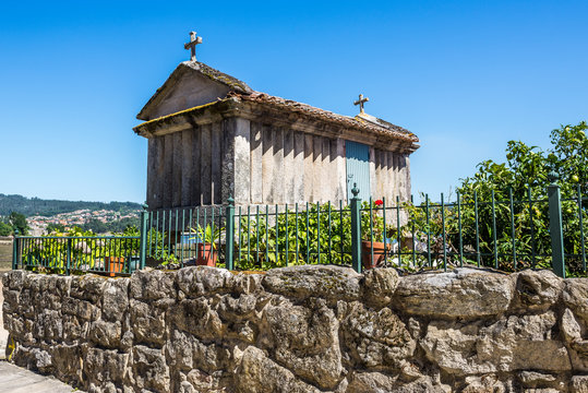 H&oacute;rreo en el pueblo de Combarro, Pontevedra en Galicia (Espa&ntilde;a)