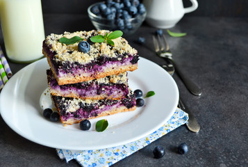 Homemade blueberry pie with ricotta and shtreyzel