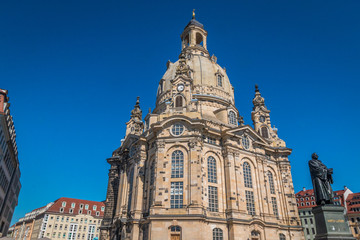Fototapeta na wymiar Dresden Frauenkirche Lutheran church and Martin Luthers statue