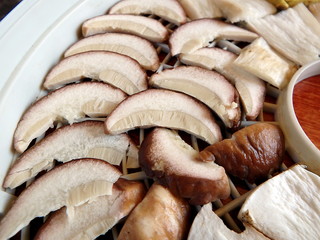 sliced mushrooms