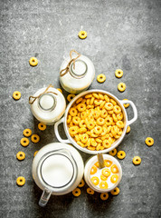Fitness food. Corn cereal with milk.