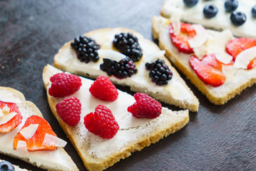 breakfast toasts