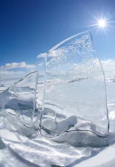 Fototapeten Arctica Ice floe and sun on winter Baikal lake  © Serg Zastavkin