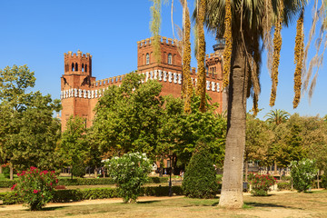 Fototapeta premium castle in ciutadella park in the city of barcelona
