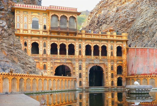 Galta Temple or Galtaji (also known as Monkeys temple) famous Hindu pilgrimage site in Rajasthan.