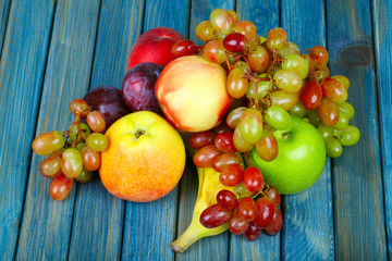 Naklejka na ściany i meble fresh ripe fruits